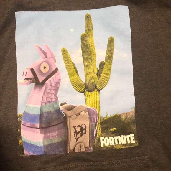 Fortnite sweater kids size 12-14 - Picture 2 of 3